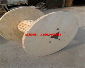 河南鐵木電纜盤廠家告訴您滿足什么條件才能稱之為電纜接頭?