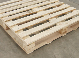 減少木制托盤的發(fā)霉現(xiàn)象可以從這四個(gè)方面進(jìn)行