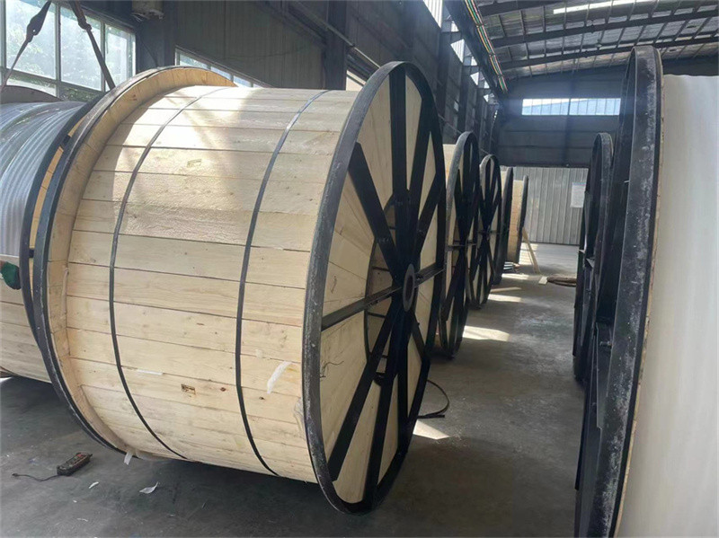 鐵木電纜盤廠家批發(fā) 鐵木電纜盤廠家批發(fā)